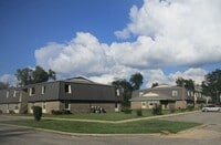 Building Photo - 709 Dr Martin Luther King Jr Dr