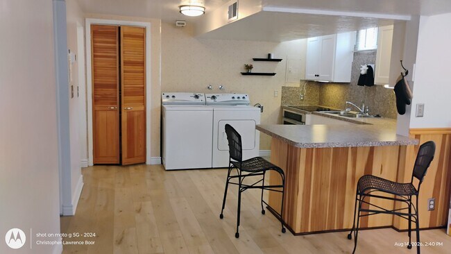 Building Photo - 3619 S Van Buren Ave