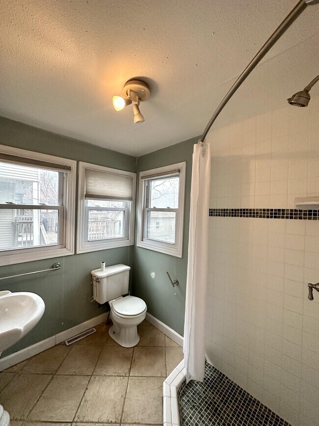 Building Photo - 4241 Genessee St