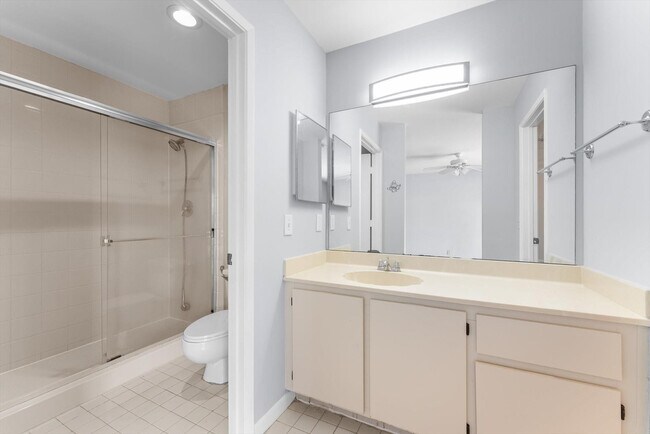 Building Photo - 6175 Riverwalk Ln