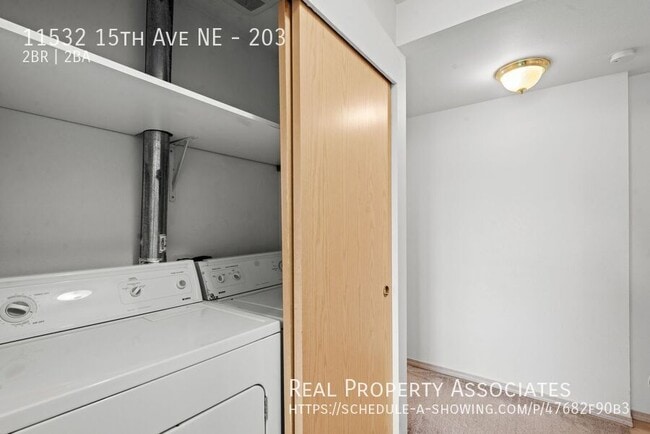 Building Photo - 11532 15th Ave NE