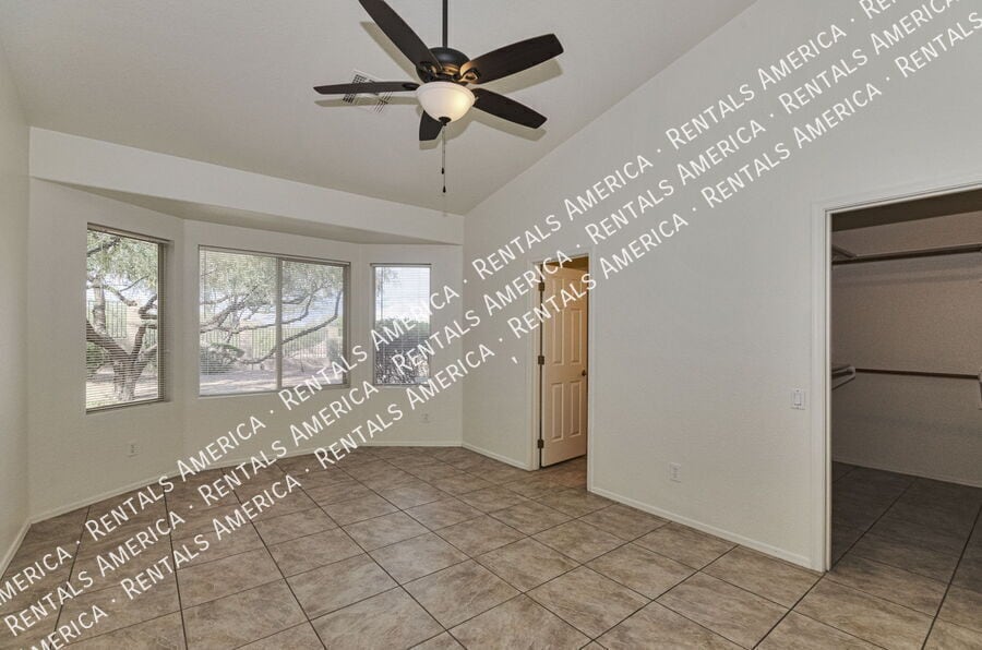 Building Photo - 2312 W Mystic Mountain Dr