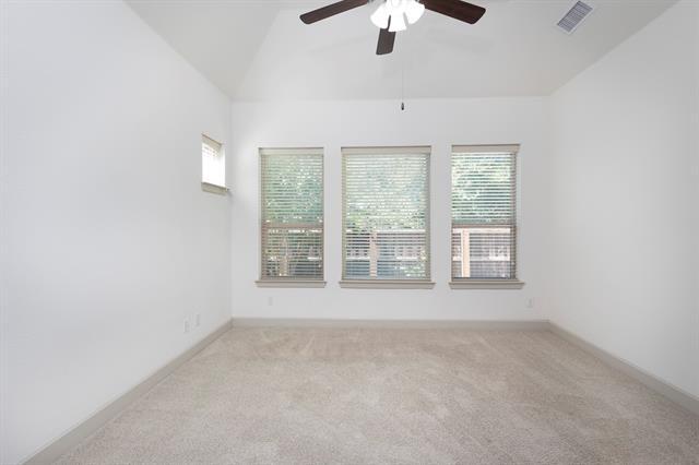 Building Photo - 6337 Saddlebrook Way