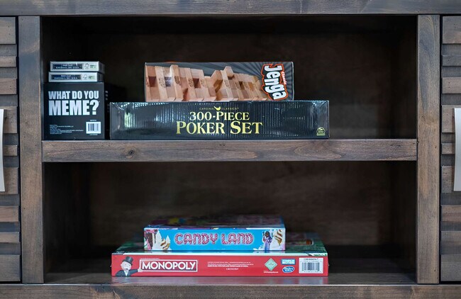 Building Photo - 5747 N 48th Ln