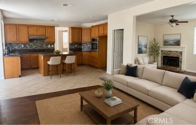Building Photo - 5056 Jade Terrace