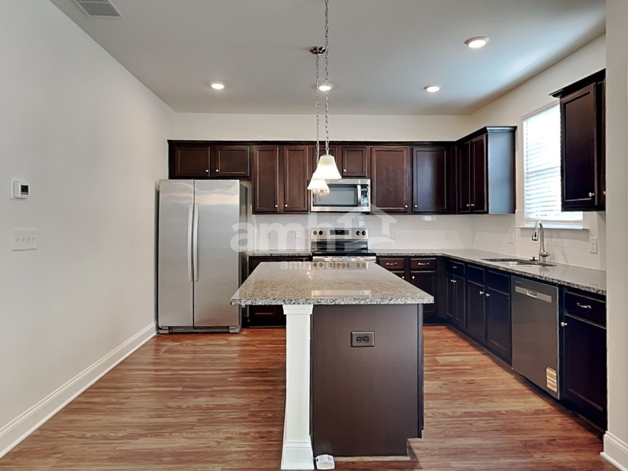 Building Photo - 602 Lk Vis Ct