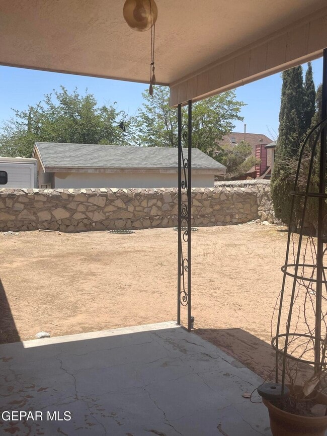 Building Photo - 761 Dorsey Dr