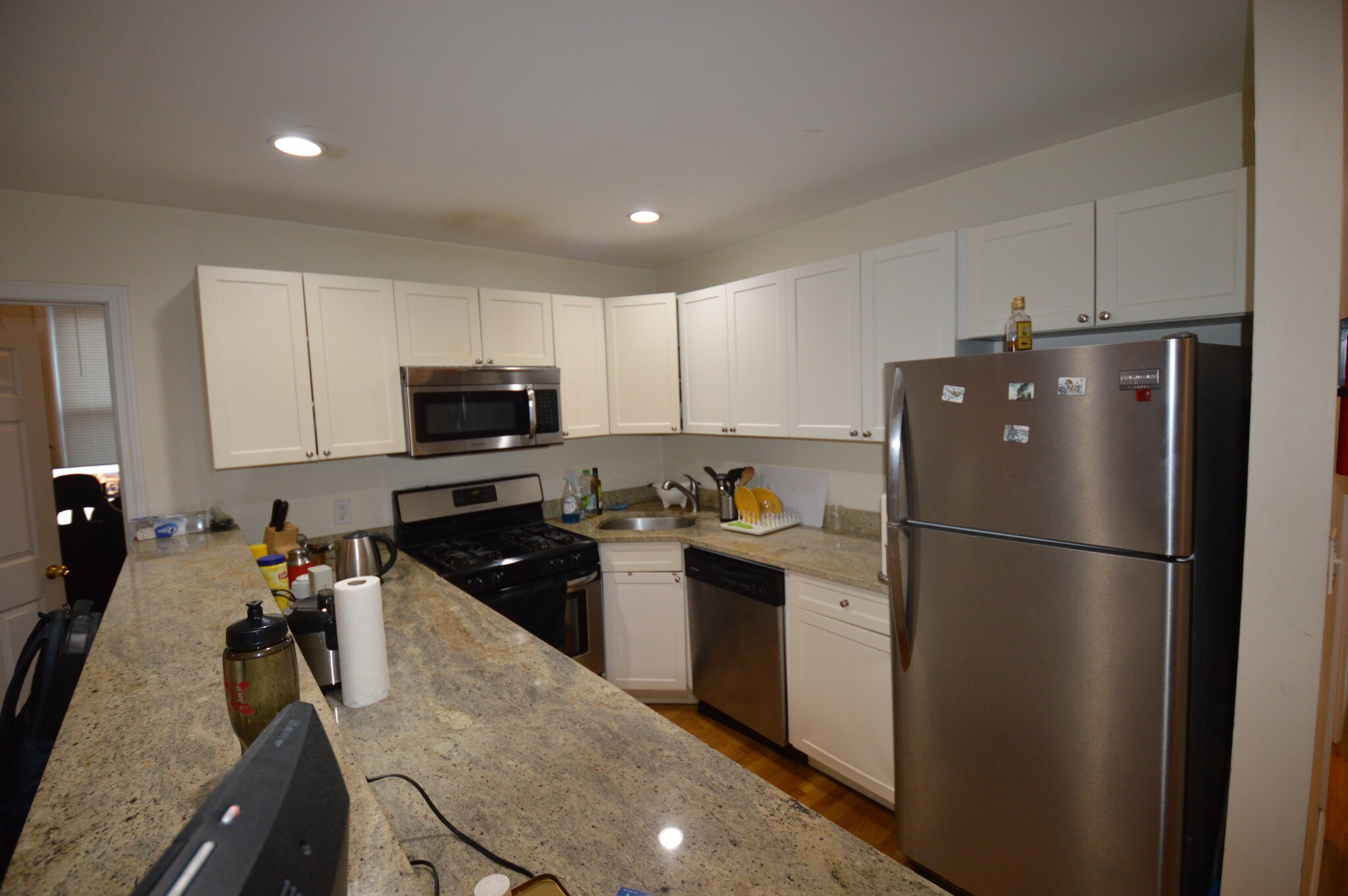 Building Photo - 66 Egmont St