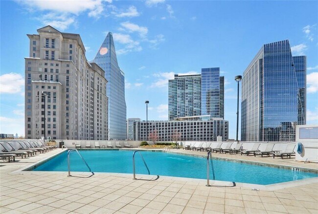 Building Photo - 3324 Peachtree Rd NE