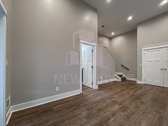 Building Photo - Be the First to Live in These Brand-New Luxury Homes — Now Pre-Leasing in Pittsburgh