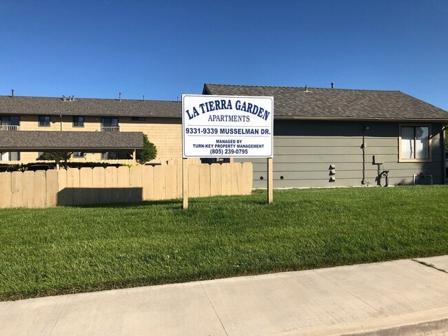 Building Photo - 9337 Musselman Dr