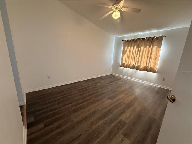 Building Photo - 862 Caribbean Dr