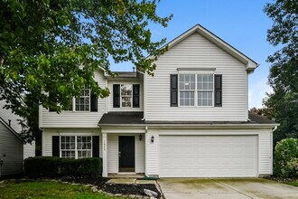 Building Photo - 1049 Meadowbrook Ln SW