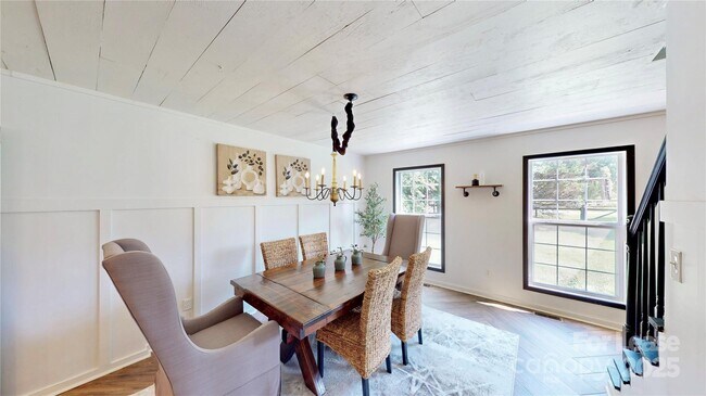Building Photo - 5229 Mt Holly-Huntersville Rd