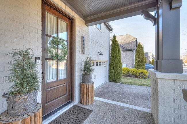 Building Photo - 3779 Wareham Dr