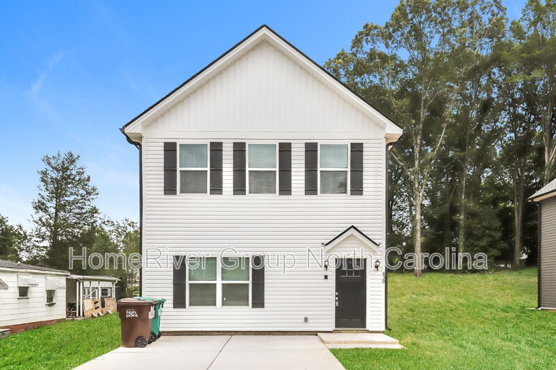 Primary Photo - 830 Graylyn Dr