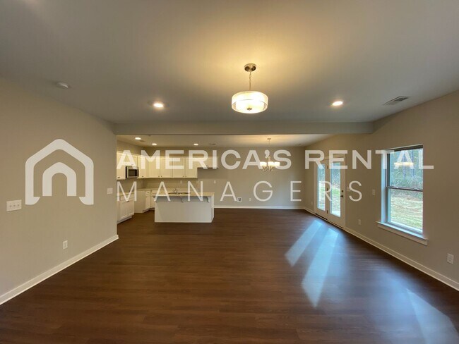 Building Photo - 7950 St.James Dr