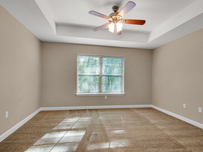 Building Photo - Beautiful One Bedroom Apartment in Fort Walton Beach!