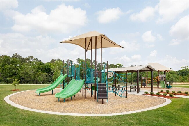 Building Photo - 4920 San Fabiano Ct
