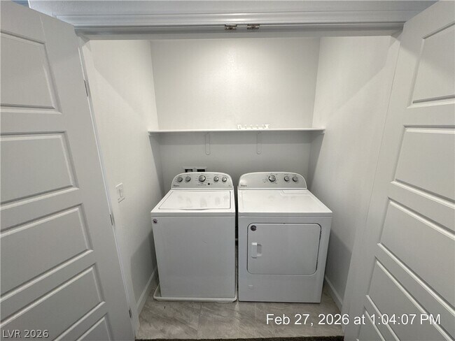 Building Photo - 849 Jigglypuff Pl