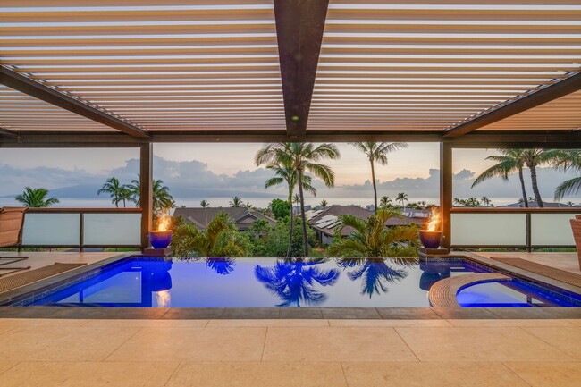 Building Photo - 604 Anapuni Lp