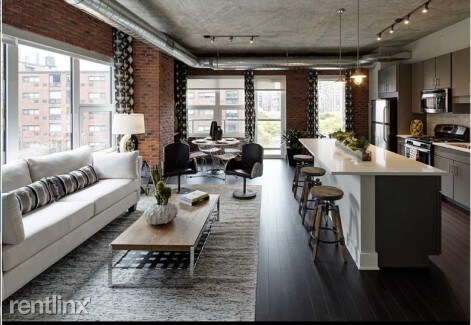 Building Photo - 111 W Polk St