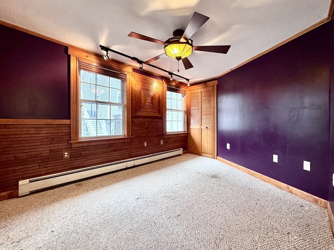 Building Photo - 53 Circuit Rd