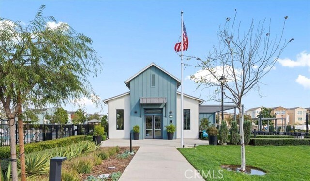 Building Photo - 4421 S Bryant Pso