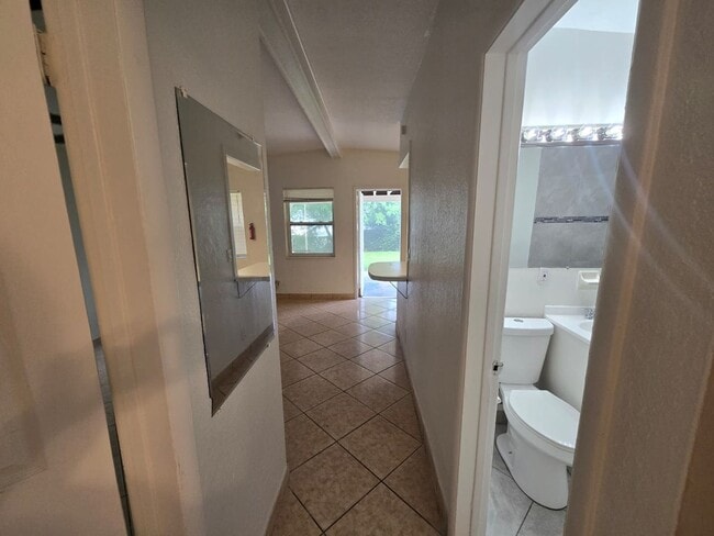 Building Photo - Charming corner lot home in Palm Beach County - 2 Bedroom 1 Bathroom