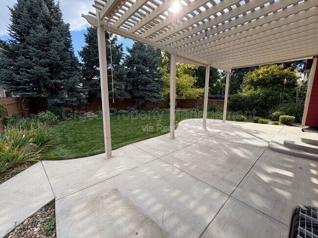 Building Photo - 222 Saxony Rd