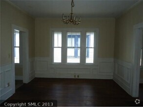 Building Photo - Single Family - Two Bedroom, One Bathroom ...