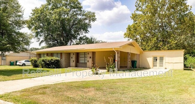 Building Photo - 3 Sidney Dr