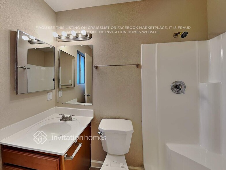 Building Photo - 17846 N 34th Dr