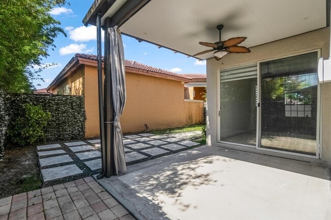 Building Photo - 9002 SW 214 LN