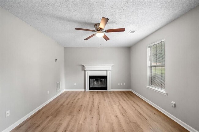 Building Photo - 112 Woodberry Ct