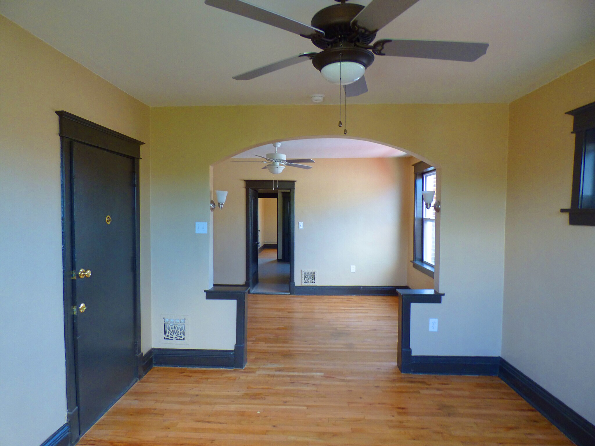 Building Photo - 3935 Michigan Ave