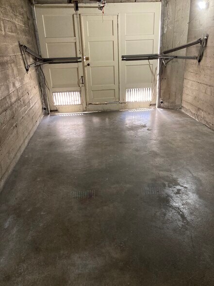 Garage with auto opener - 271 Wayne Ave