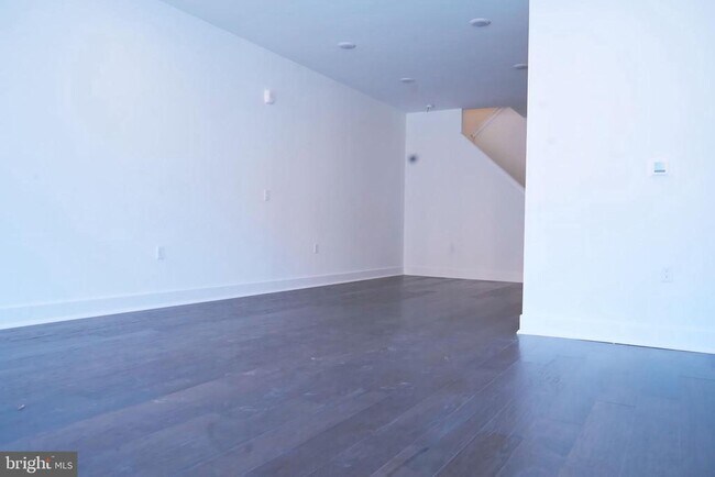 Building Photo - 116 Stoutsburg Blvd
