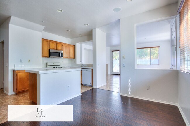 Building Photo - 27944 John F Kennedy Dr