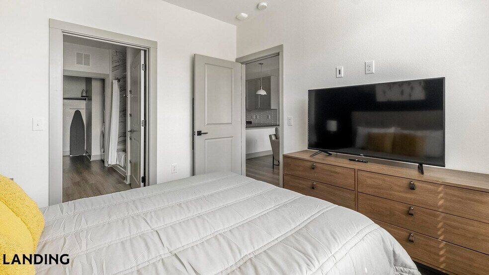 Building Photo - 1950 Winrock Blvd