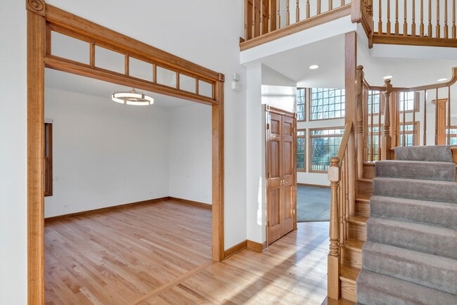 Building Photo - 4N550 School Rd