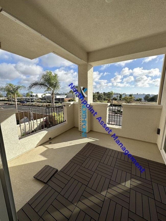 Building Photo - Beautiful 4BR 3.5BA Home w/ Community Pool and Spa Access • Quartz Kitchen • 2-Car Garage • Balco...