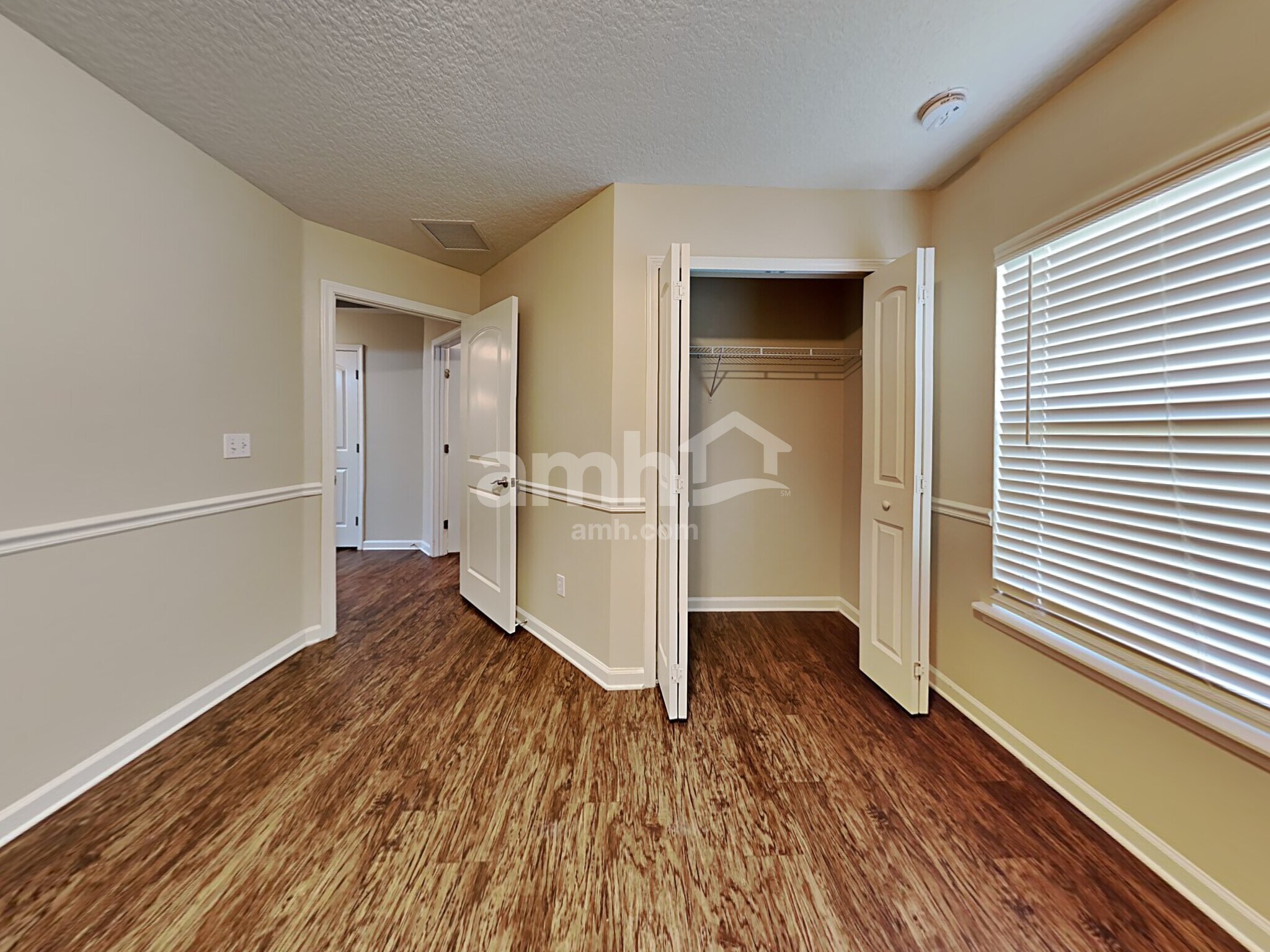Building Photo - 14247 Summer Breeze Dr