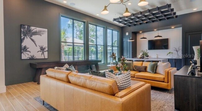 Building Photo - 18772 Grand Live Oak Blvd