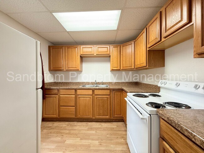 Building Photo - For Lease | Brookside | Available Now!