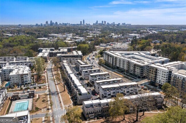 Building Photo - 2145 Burnside Dr NW