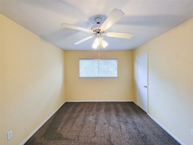 Building Photo - 16614 Cairnway Dr