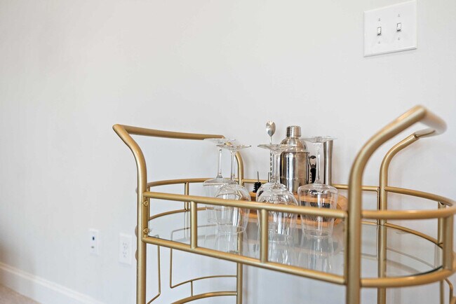 Building Photo - 1010 Falling Rock Pl