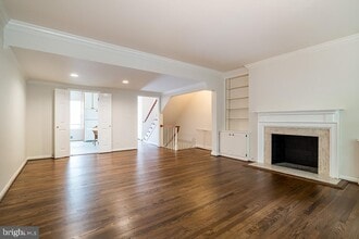 Building Photo - 3500 Hamlet Pl