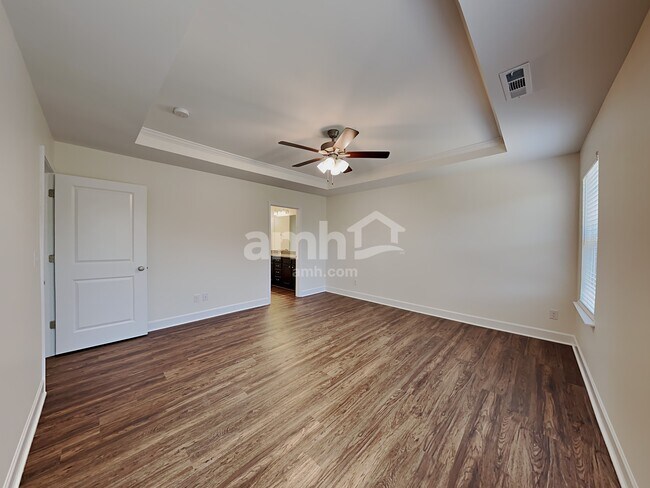 Building Photo - 5420 Lake Water Ct